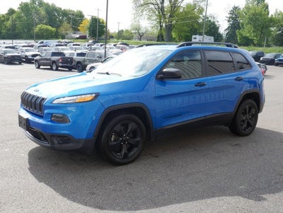 2017 Jeep Cherokee Sport