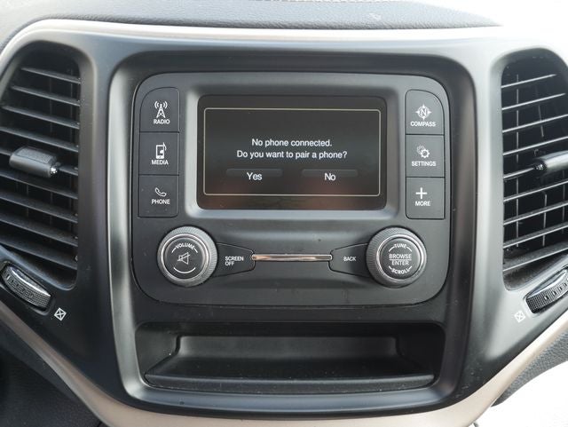 2017 Jeep Cherokee Sport