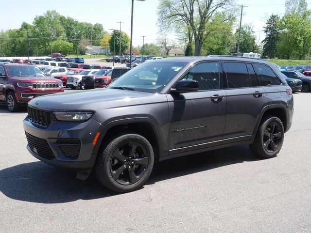 2025 Jeep Grand Cherokee Altitude