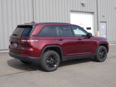 2025 Jeep Grand Cherokee Altitude