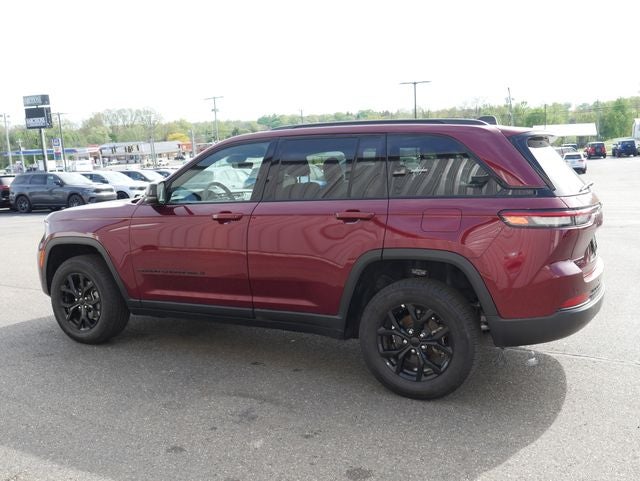 2025 Jeep Grand Cherokee Altitude