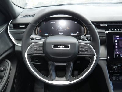 2025 Jeep Grand Cherokee Laredo X