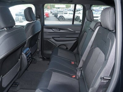 2025 Jeep Grand Cherokee Laredo X