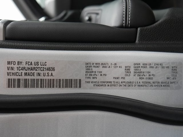 2026 Jeep Grand Cherokee Laredo Altitude