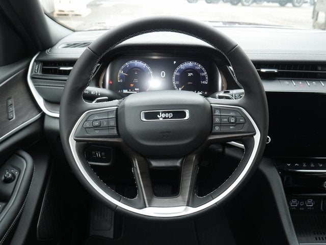 2026 Jeep Grand Cherokee Limited Reserve