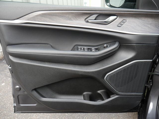 2026 Jeep Grand Cherokee Limited Altitude