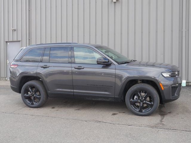 2026 Jeep Grand Cherokee Limited Altitude