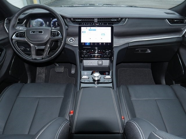 2025 Jeep Grand Cherokee Overland