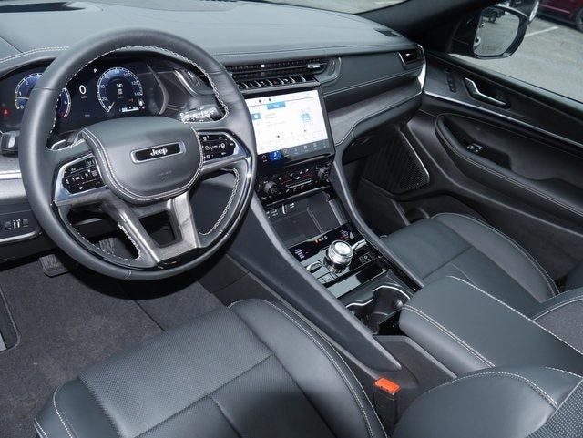 2025 Jeep Grand Cherokee Overland