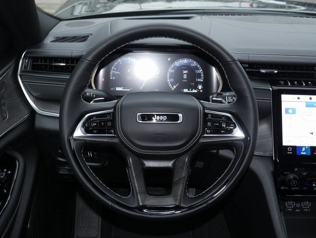 2025 Jeep Grand Cherokee Overland