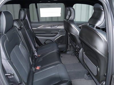 2025 Jeep Grand Cherokee Overland