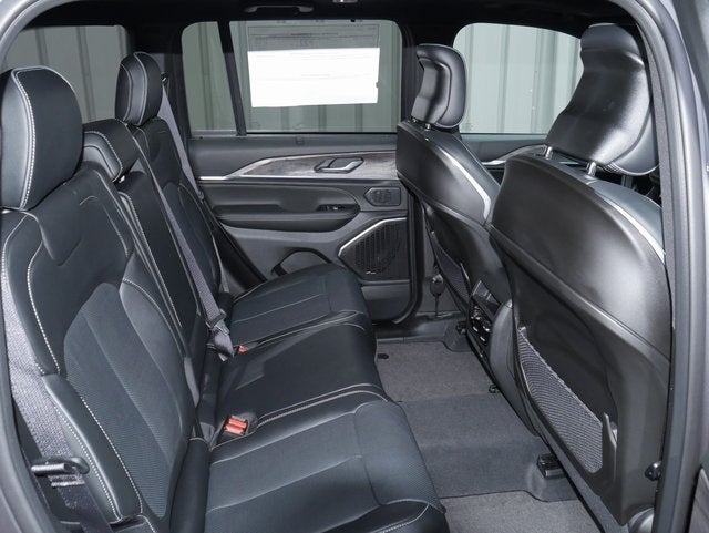 2025 Jeep Grand Cherokee Overland