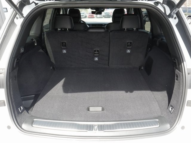 2025 Jeep Grand Cherokee Overland