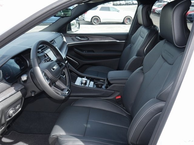 2025 Jeep Grand Cherokee Overland