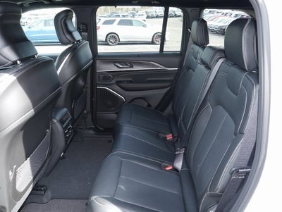 2025 Jeep Grand Cherokee Overland