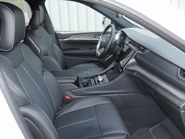 2025 Jeep Grand Cherokee Overland