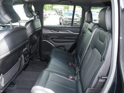 2022 Jeep Grand Cherokee Overland