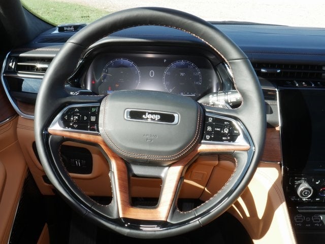 2025 Jeep Grand Cherokee Summit Reserve
