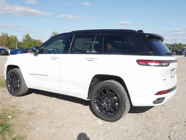2025 Jeep Grand Cherokee Summit Reserve