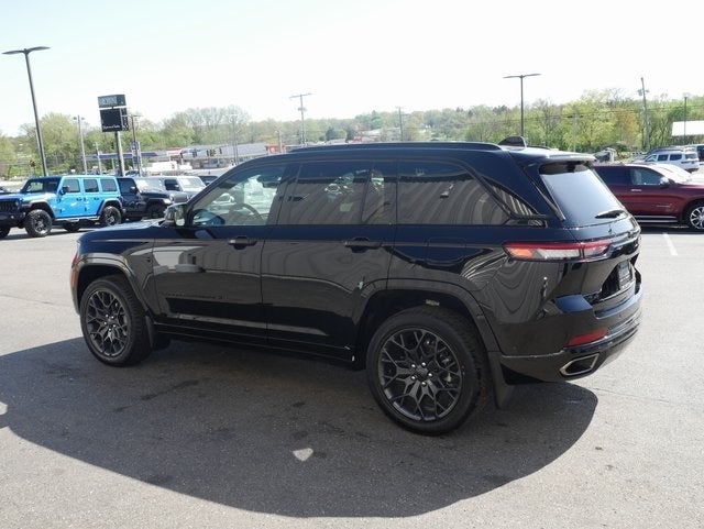 2025 Jeep Grand Cherokee Summit