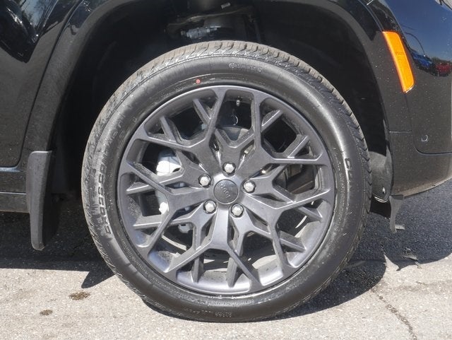 2025 Jeep Grand Cherokee Summit