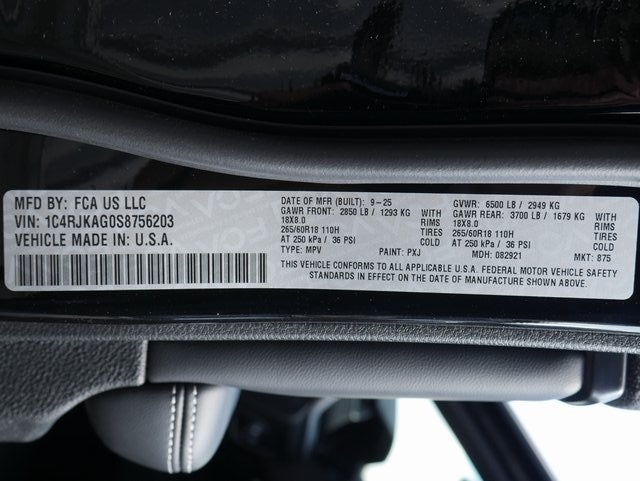 2025 Jeep Grand Cherokee L Laredo