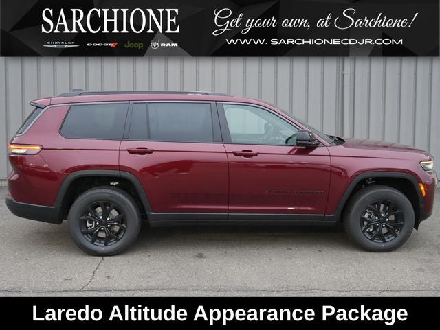 2026 Jeep Grand Cherokee Laredo