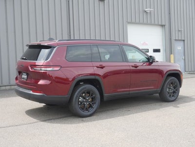 2026 Jeep Grand Cherokee Altitude