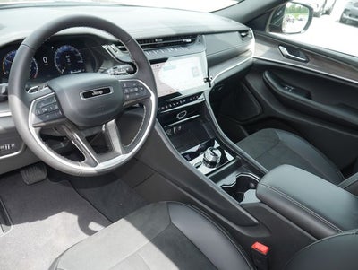 2026 Jeep Grand Cherokee Altitude