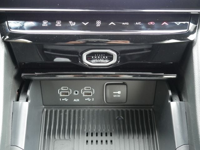 2026 Jeep Grand Cherokee Altitude
