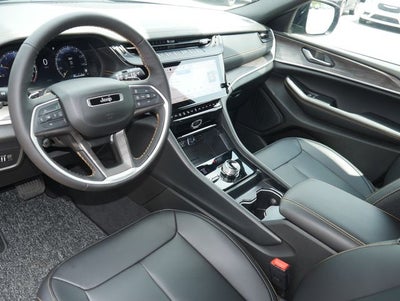 2026 Jeep Grand Cherokee 85th Anniversary Edition