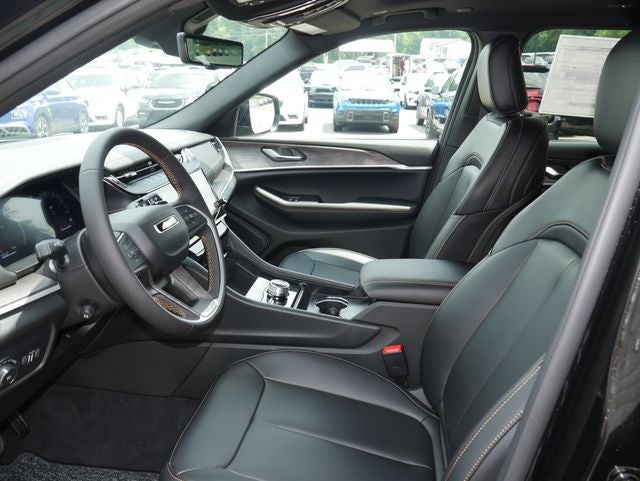 2026 Jeep Grand Cherokee 85th Anniversary Edition