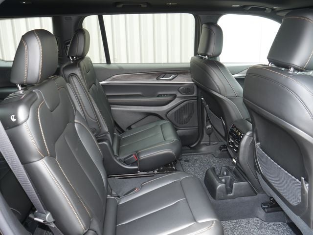 2026 Jeep Grand Cherokee 85th Anniversary Edition