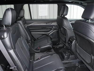 2023 Jeep Grand Cherokee L Overland