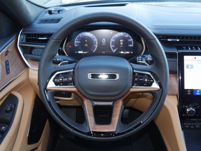 2025 Jeep Grand Cherokee L Summit