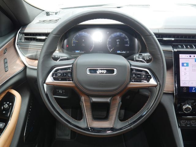2025 Jeep Grand Cherokee L Summit