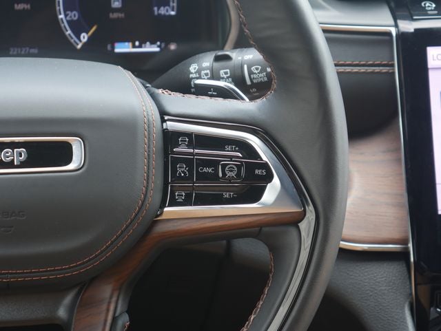 2025 Jeep Grand Cherokee L Summit