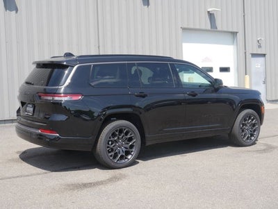 2026 Jeep Grand Cherokee Summit