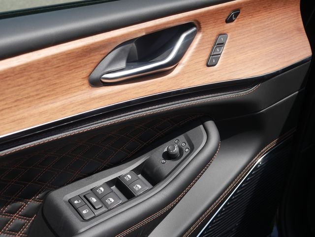 2026 Jeep Grand Cherokee Summit