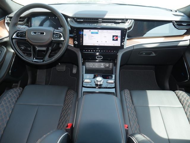 2026 Jeep Grand Cherokee Summit