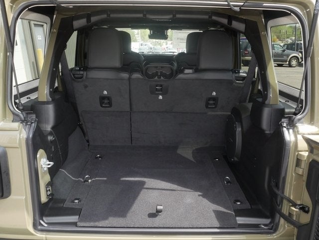 2025 Jeep Wrangler Rubicon 392