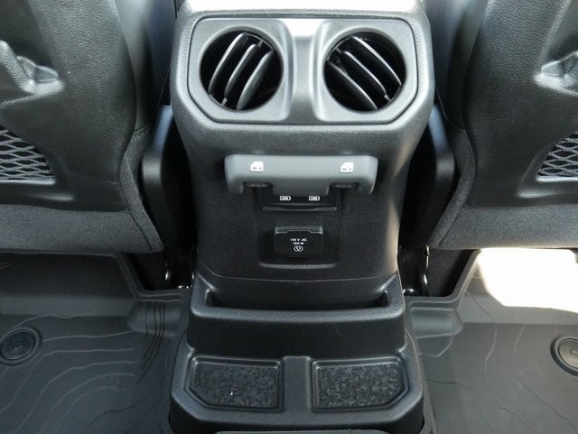 2025 Jeep Wrangler Rubicon 392