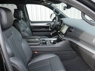 2026 Jeep Grand Wagoneer L 4x4