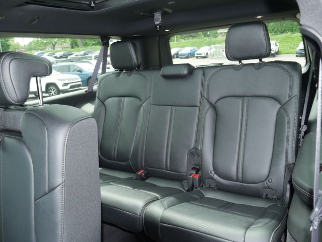 2026 Jeep Grand Wagoneer Summit Obsidian
