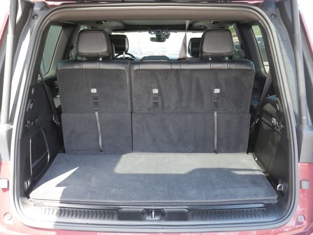 2025 Jeep Wagoneer Base