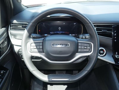 2025 Jeep Wagoneer Base