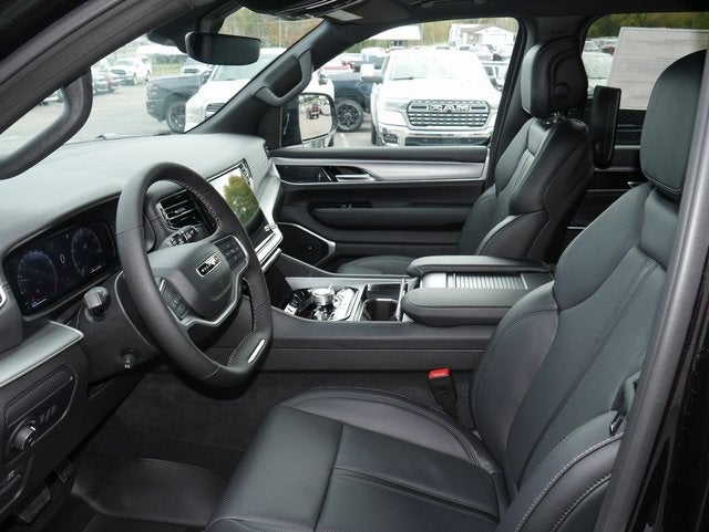 2025 Jeep Wagoneer Series II Overland