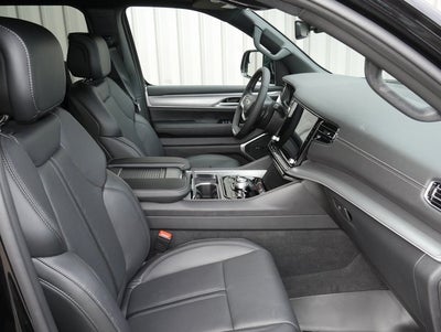 2025 Jeep Wagoneer Series II Overland