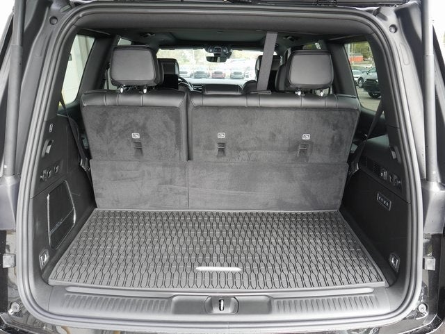 2025 Jeep Wagoneer Series II Overland