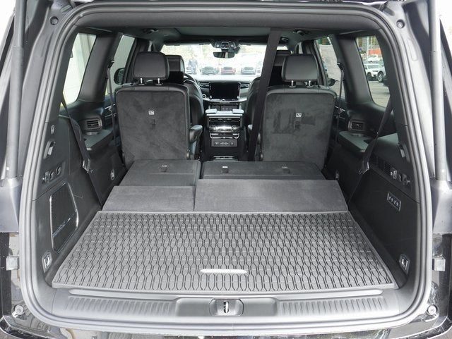 2025 Jeep Wagoneer Series II Overland